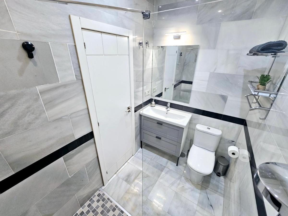 Charlot Center Apartment II Alicante Exterior photo
